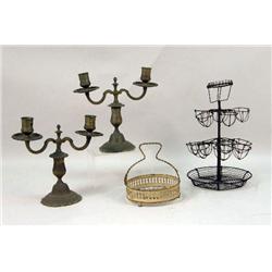 AN ASSORTMENT OF METAL ITEMS