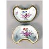 Image 4 : A GERMAN HAND-PAINTED AND METAL-MOUNTED KIDNEY-FORM PORCELAIN BOWL