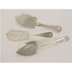 THREE STERLING SILVER SERVING PIECES