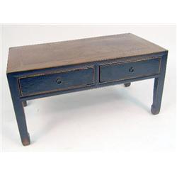 A CHINESE BLACK LACQUER HARDWOOD LOW TABLE WITH DRAWERS