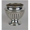 Image 7 : AN AMERICAN SILVER FIVE PIECE TEA AND COFFEE SERVICE WITH MATCHING DOUBLE-HANDLED TEA TRAY