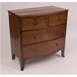 A GEORGE III MAHOGANY BOWFRONT CHEST OF DRAWERS