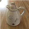 Image 1 : Vintage Beehive Honey Pot