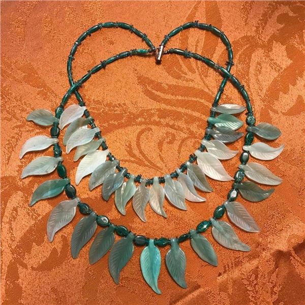 Spectacular Carved Aventurine Fall Leaves Gemstone Necklace