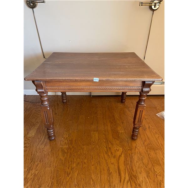 Art Deco Wood Table (No Leaf) 35 x 42 x 29