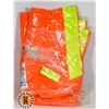 Image 1 : LOT OF 3 TRAFFIC SAFETY VESTS