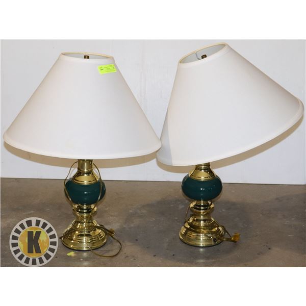 LOT OF 2 VINTAGE STYLE LAMPS