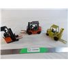 (2) Toyota + (1) Mitsubishi Forklift die-cast
