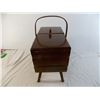 Image 4 : Wooden Sewing Basket