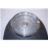 Image 2 : Vintage Nexxtech Weight Scale - 300lb capacity