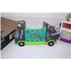 Image 2 : Grossery Gang truck + toys