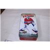Image 2 : Hockey tin, WWE figures, hockey flags, nascar pez dispenser