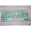 Image 3 : Saskatchewan 1988,91,94 License Plates