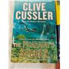 Image 4 : (5) Clive Cussler Hardcover Books