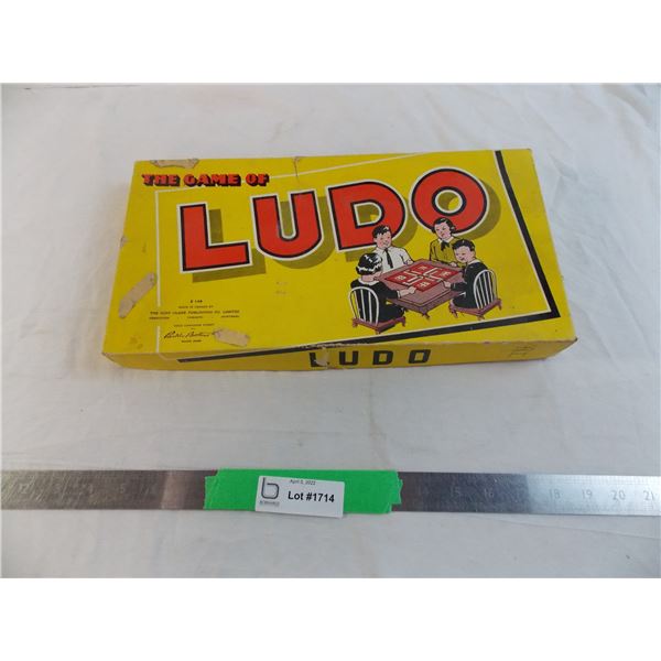 Ludo Parker Brothers board game (board is warped)