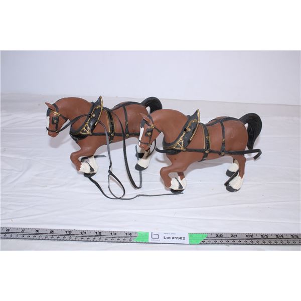 Display Horses