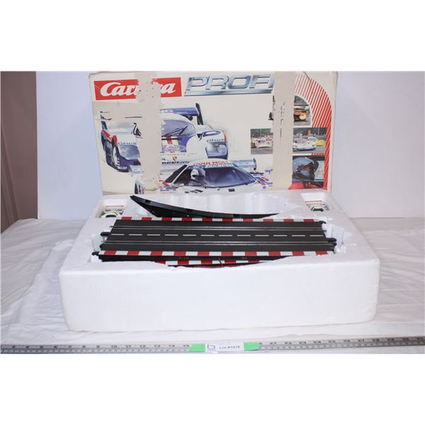 Carrera Profi race track set