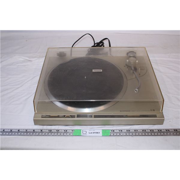 Pioneer PL-200 Turntable-needs Cartridge