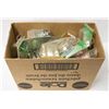 Image 1 : BOX WITH PACKAGES OF ASSORTED WOOD & METAL SCREWS