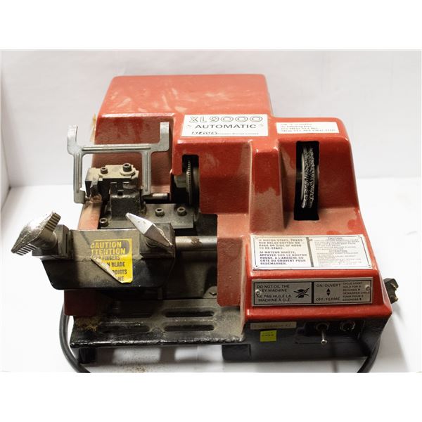 ***ATTENTION BEFORE BIDDING*** KLASSEN #4KCC KEY CUTTING MACHNE