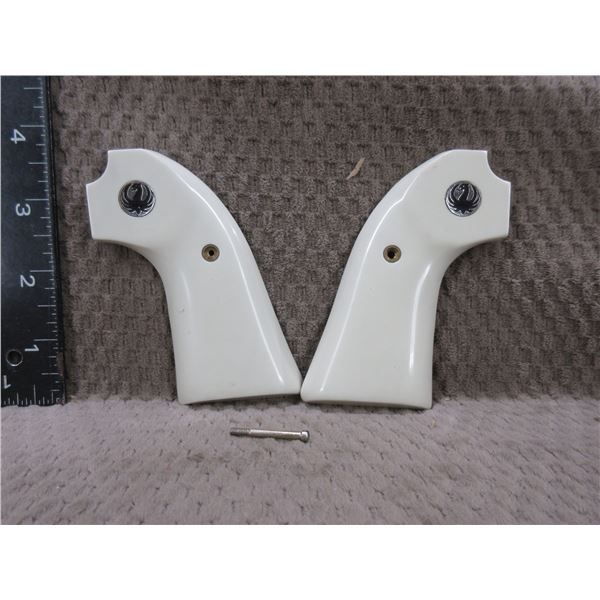Ruger Bisley Pistol Grips - With Screw - Ivory Like