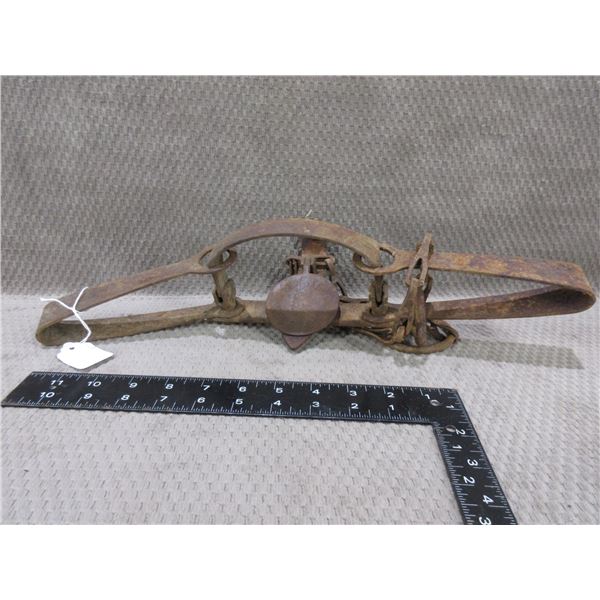 Oneida Double Spring Trap No. 8