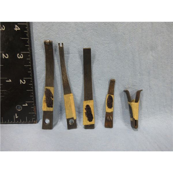 5 Hammer Springs - 1 - 44 Rem., 4 Unidentified