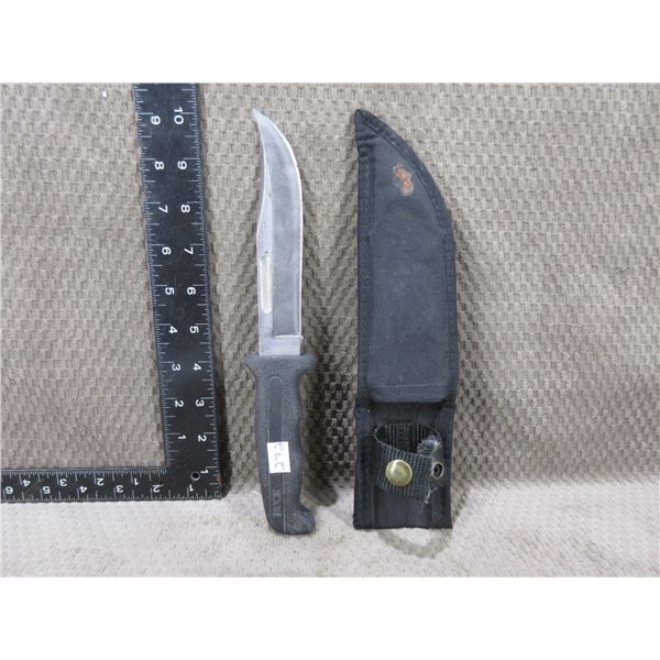 Fixed Blade Knife - Buck 619A USA With Sheath