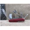 Image 2 : Victorinox Red Swiss Army Knife
