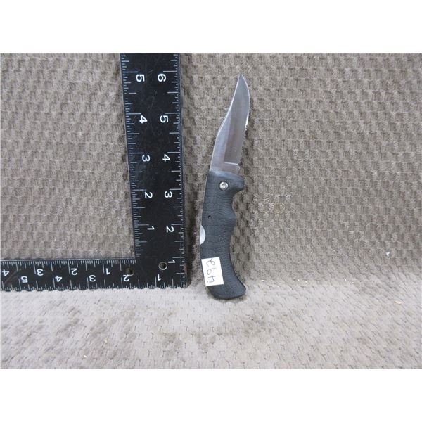 Pocket Knife - Locking - Black Handle