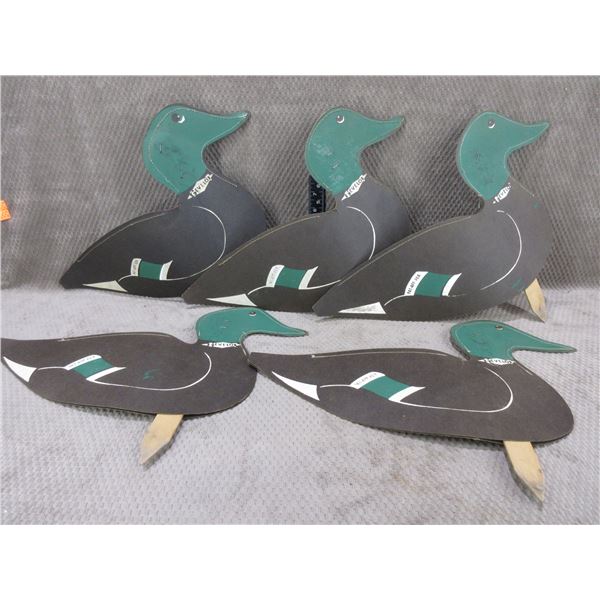 5 Vintage Gevelot Duck Decoys