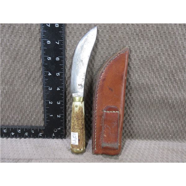 Fixed Blade Hunting Knife - Stag Handle With Sheath