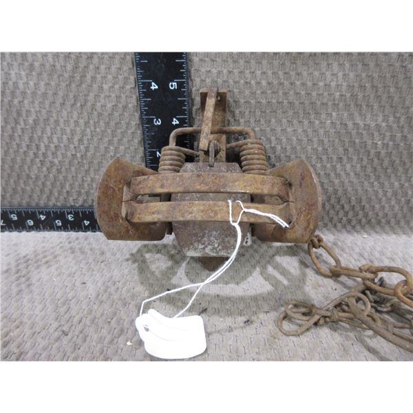 Oneida Victor Coil Spring Trap No. 1.75