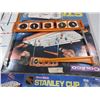 Image 4 : Coleco Stanley Cup Power Play Hockey Game