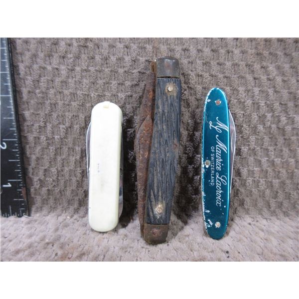 3 Folding Pocket Knives