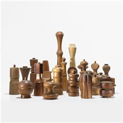 Jens Quistgaard peppermills, collection of twenty-four