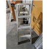 Image 1 : Aluminum Medium Height Step Stool Ladder