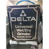 Image 3 : Delta Electric Wet/Dry Grinder 1/5 HP 120V