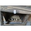 Image 2 : Cast Iron Stove
