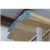 Image 2 : 21-2" x 8' x 10' Wood Plank - 21 X $