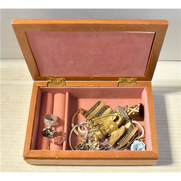 JEWELRY BOX WITH CONTENTS