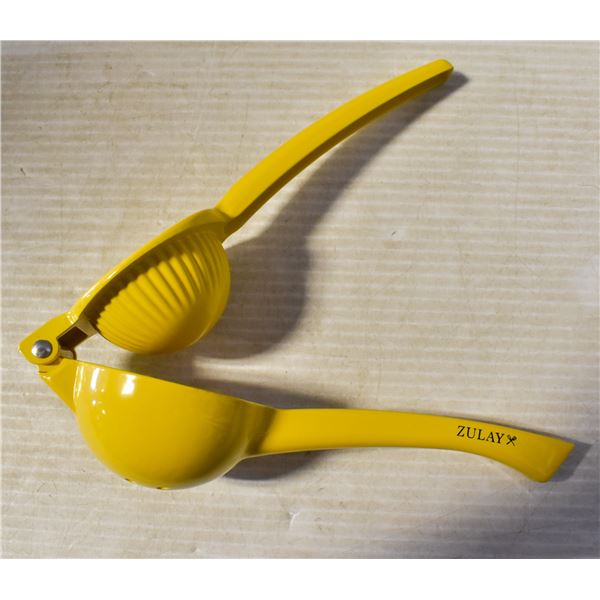 NEW REPACKAGED ZULAY YELLOW LEMON SQUEEZER