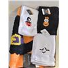 Image 1 : FLAT OF HALLOWEEN TOWELS & RUG