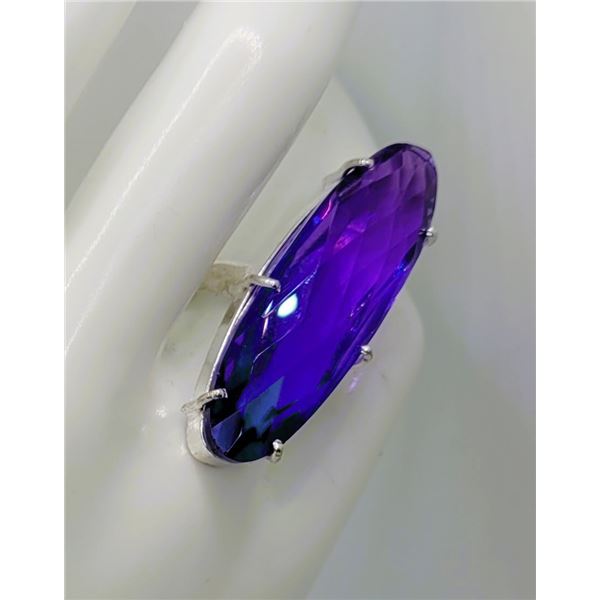 9)  ELONGATED PURPLE CRYSTAL STATEMENT RING, SIZE