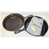 Image 1 : 2 CAST IRON LODGE SKILLETS 10.5 INCHES