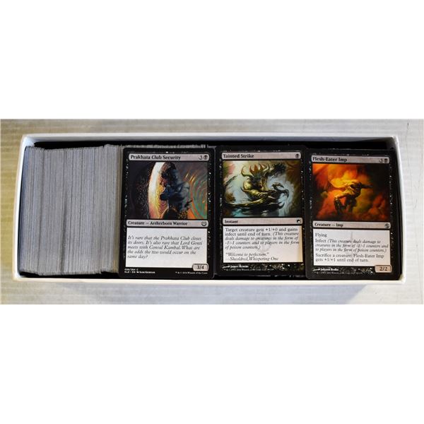 800 MAGIC THE GATHERING CARDS