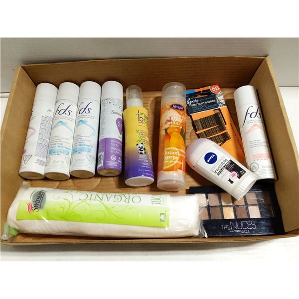 FLAT OF ASSORTED TOILETRIES