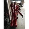 Image 2 : 2 TON RED HYDRAULIC ENGINE HOIST WITH 3 TON LONG RAM JACK