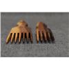 Image 5 : TWO NAVAJO INDIAN WEAVERS COMBS