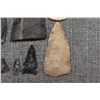 Image 2 : COLLECTION OF ANASAZI INDIAN ARROWHEADS